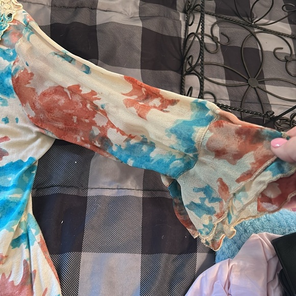 Multiples top in beige, aqua and rust. Pretty lacey yoke with brass beads. - Picture 2 of 8